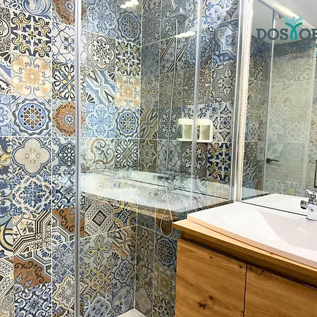 Apartamento Dos Torres Europa - Amplio Y Moderno Con 3 En Zona Tranquila Cerca Del Centro *